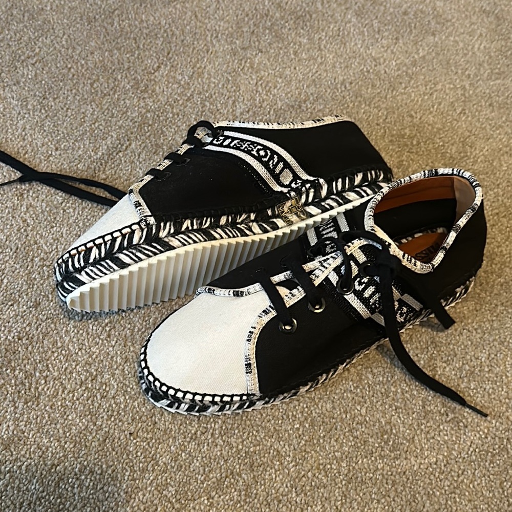 NEVER BEEN WORN- Missoni espadrilles